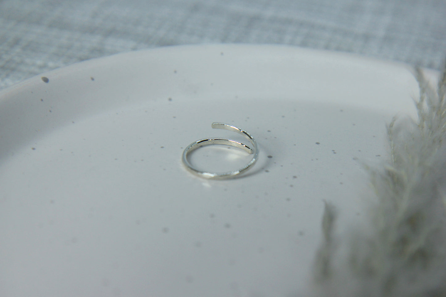LUNA Adjustable Textured Ring